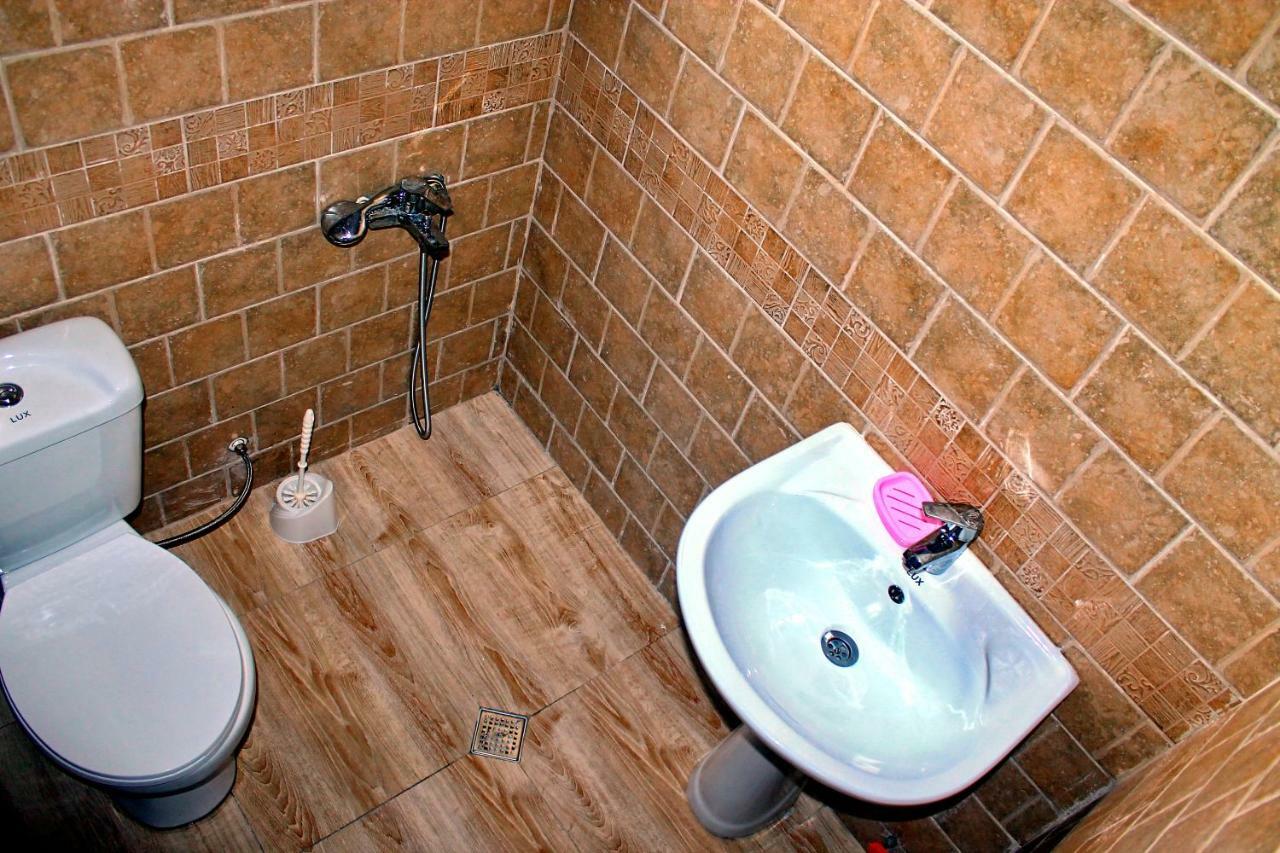 Tedo'S Guest House 마킨자우리 외부 사진