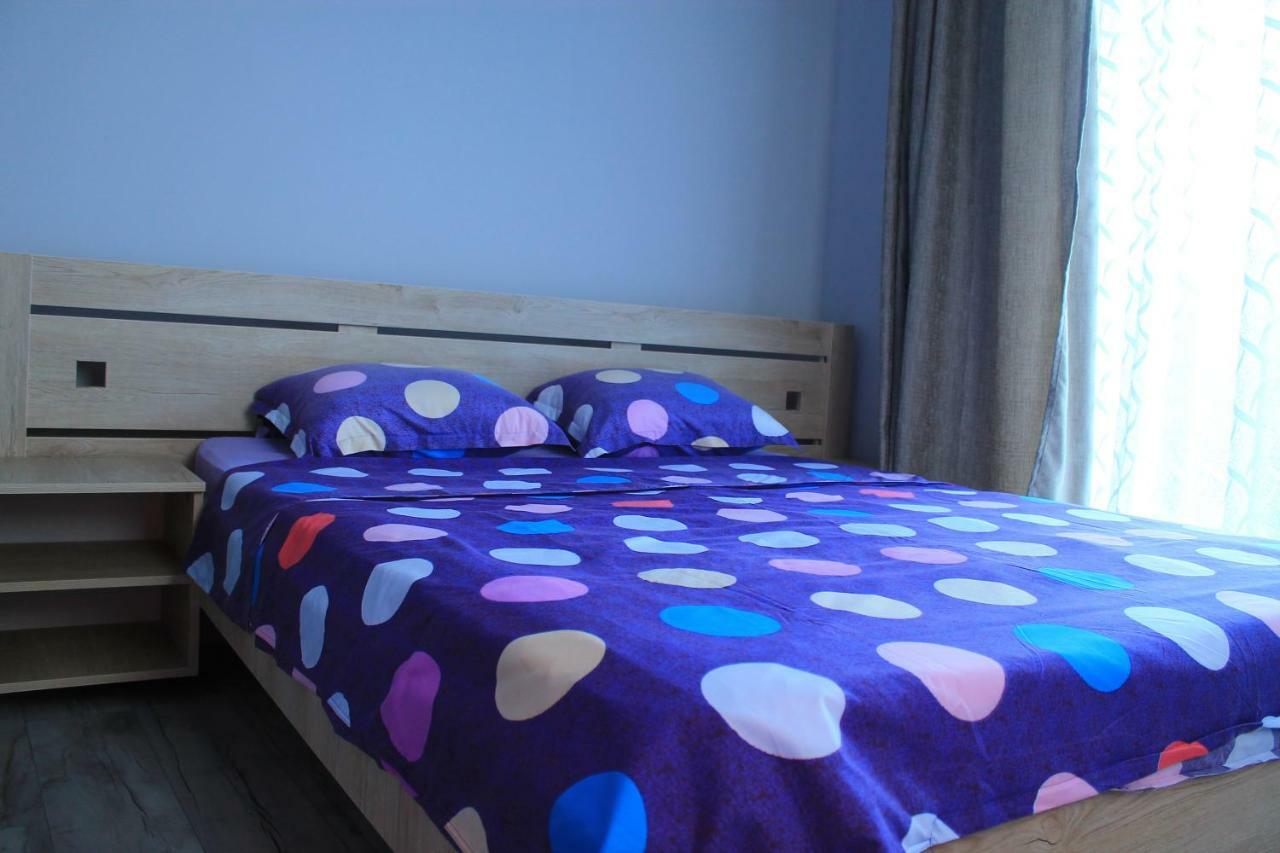 Tedo'S Guest House 마킨자우리 객실 사진
